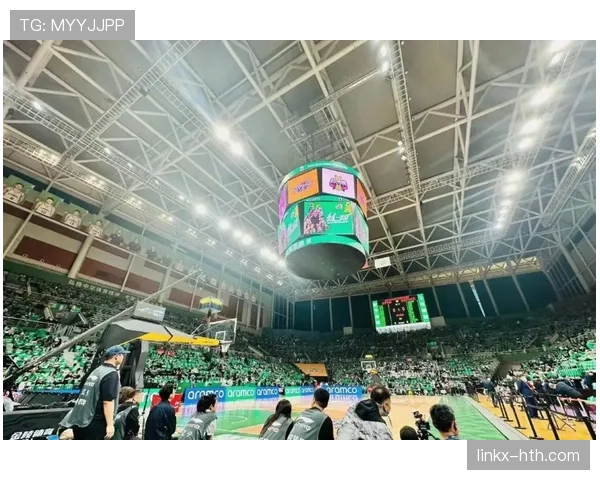 某球队豪取连胜创纪录，状态火热引全联盟瞩目