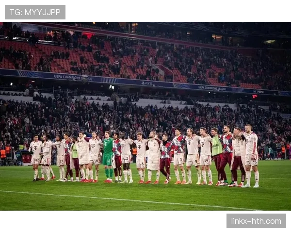 拜仁防守体系近期表现稳健，结构清晰且竞争力增强